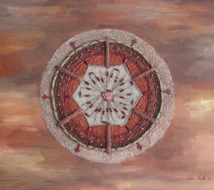 medalioni, by Arta Gola