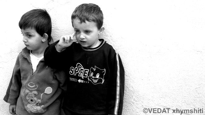 Twins/Binjak�t, by Vedat Xhymshiti